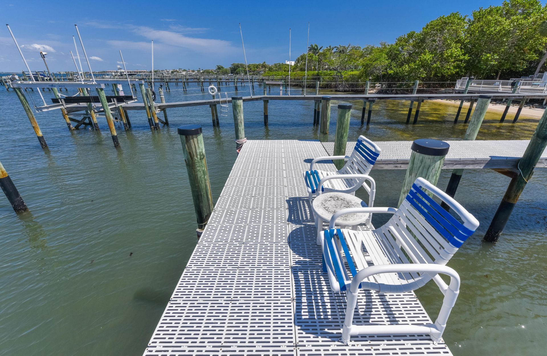 5157 NE Shore Village Terrace, Hutchinson Island, FL 34996 Photo
