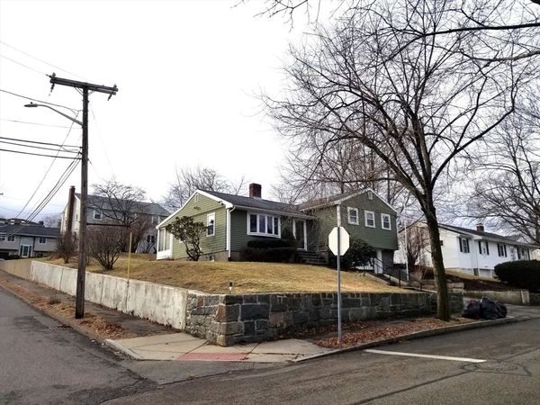 225 Governors Rd, Unit 225, Quincy, MA 02169
