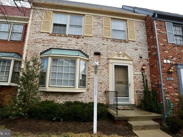 2215 N SOMERSET STREET , ARLINGTON, VA 22205