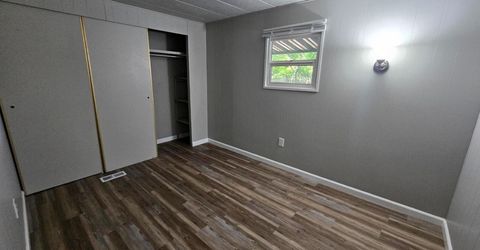 11705 Parey Ave #6, Red Bluff, CA 96080 Photo