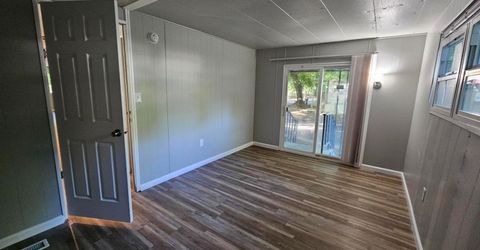 11705 Parey Ave #6, Red Bluff, CA 96080 Photo