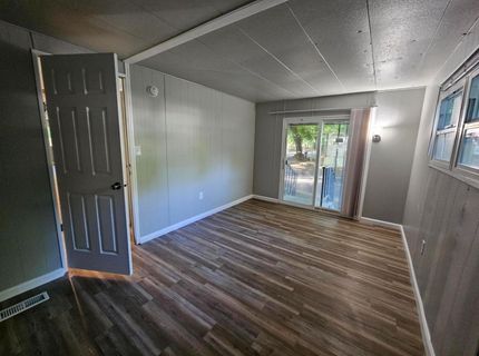 11705 Parey Ave #6, Red Bluff, CA 96080 Photo