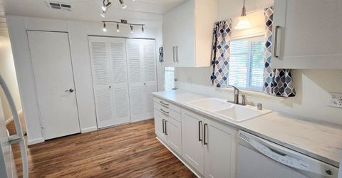 121 Full Cir, Davis, CA 95618 Photo