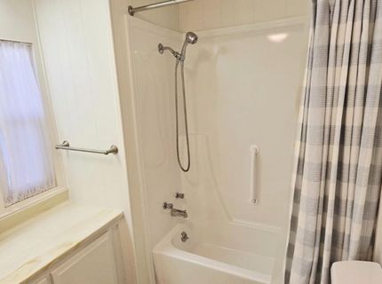 121 Full Cir, Davis, CA 95618 Photo