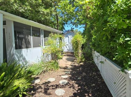 121 Full Cir, Davis, CA 95618 Photo