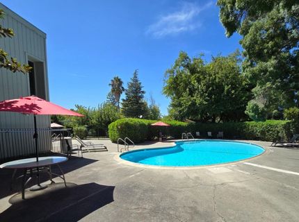 121 Full Cir, Davis, CA 95618 Photo