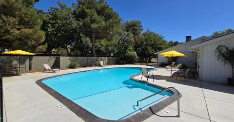 121 Full Cir, Davis, CA 95618 Photo