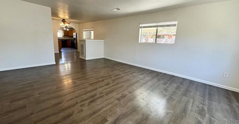 825 Franklin Avenue, Lovelock, NV 89419 Photo