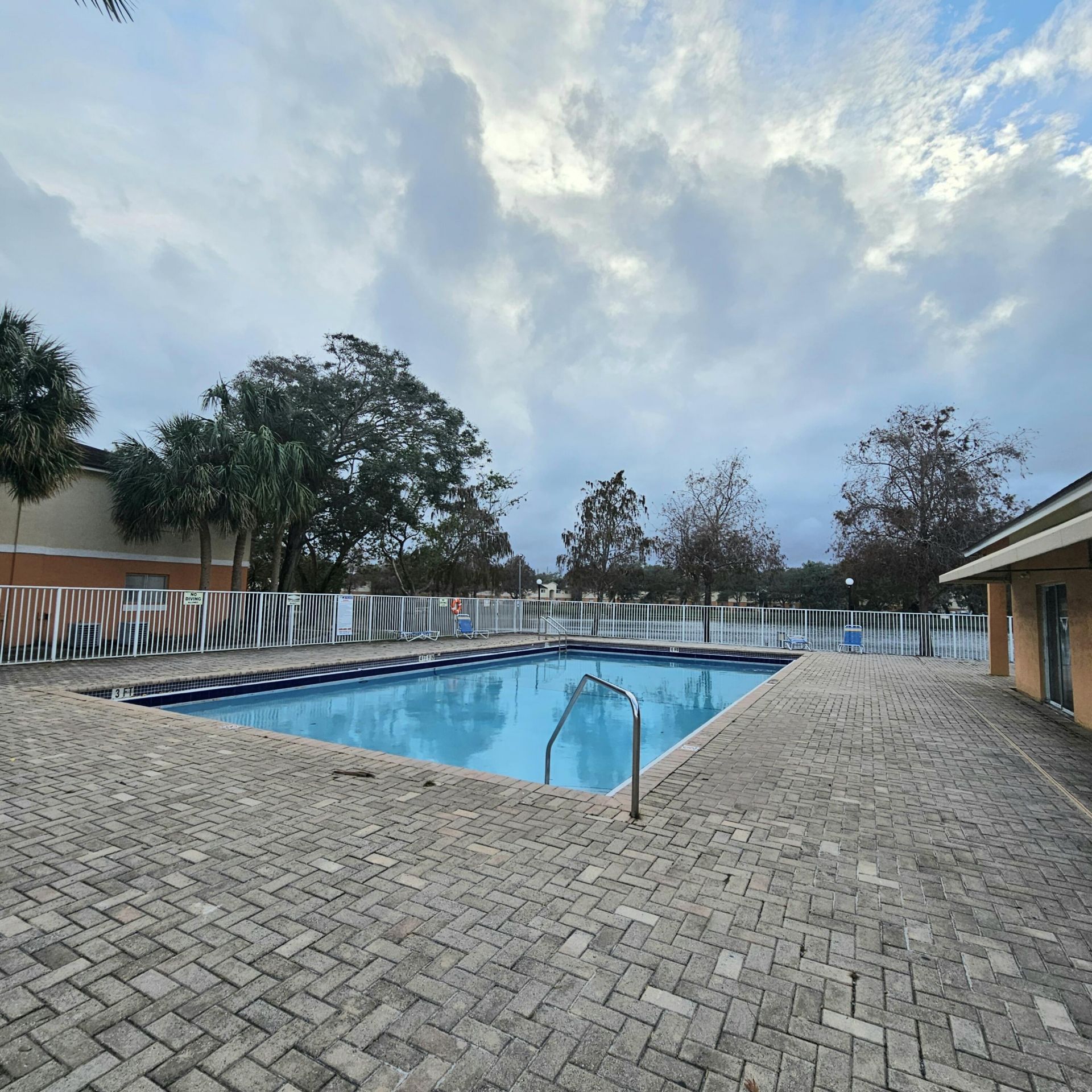 3650 N 56th Avenue, Unit 520, Hollywood, FL 33021 Photo