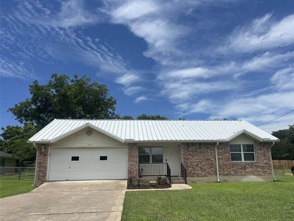 1207 Ash DR , Marble Falls, TX 78654