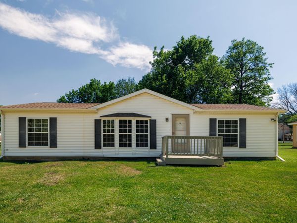605 E Washington Street , Morocco, IN 47963