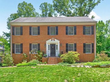 1845 AMBERFIELD DR, CHARLOTTESVILLE, VA 22911