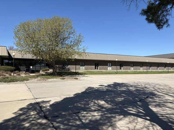  1515 N Sanborn Blvd - Unit 2, Mitchell, SD 57301
