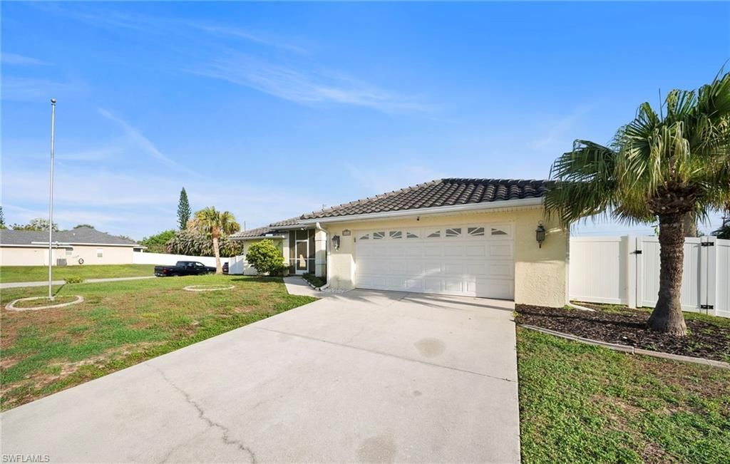 1426 Scenic St , Lehigh Acres, FL 33936 Photo