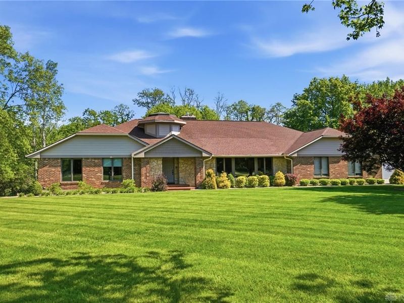 2546 Lantz Road, Beavercreek, OH 45434 Photo 4