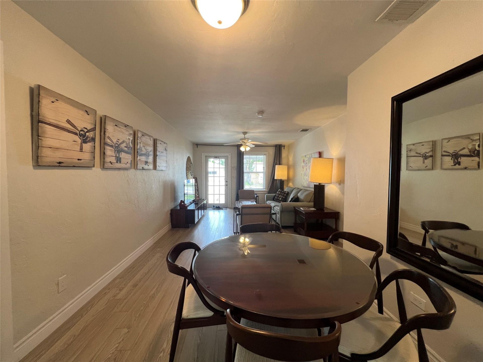 819 SW 9th Terrace, Fort Lauderdale, FL 33315 Photo