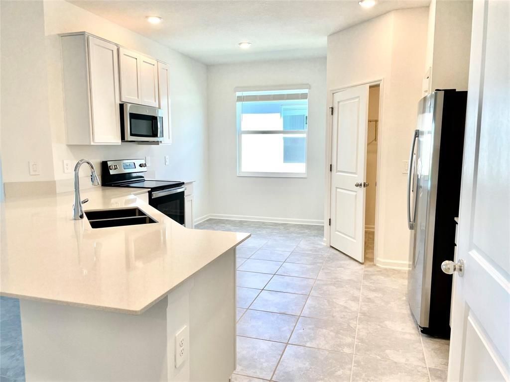 316 Heroic Road, Davenport, FL 33837 Photo
