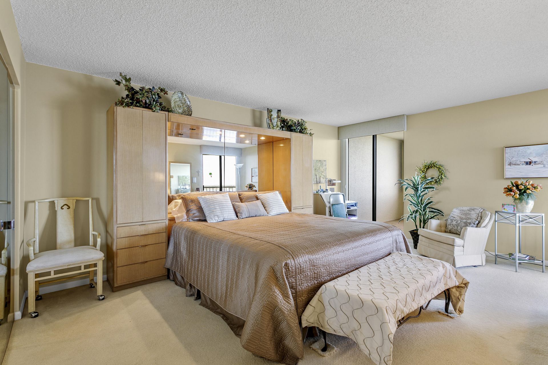 5070 N Ocean Drive, Unit 10c, Singer Island, FL 33404 Photo