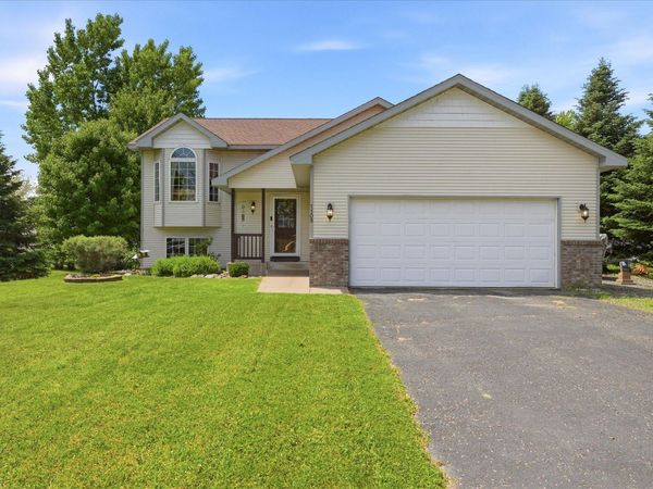 1109 Pond View Drive, Braham, MN 55006