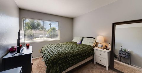 4936 Brookglen Way, Carmichael, CA 95608 Photo