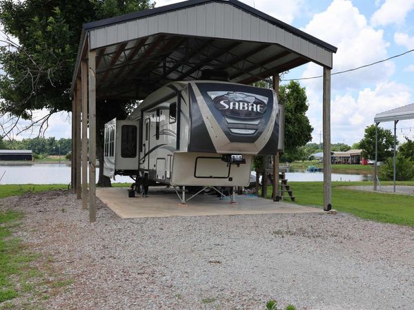420 RETRIEVER LP LOOP , Crump, TN 38327