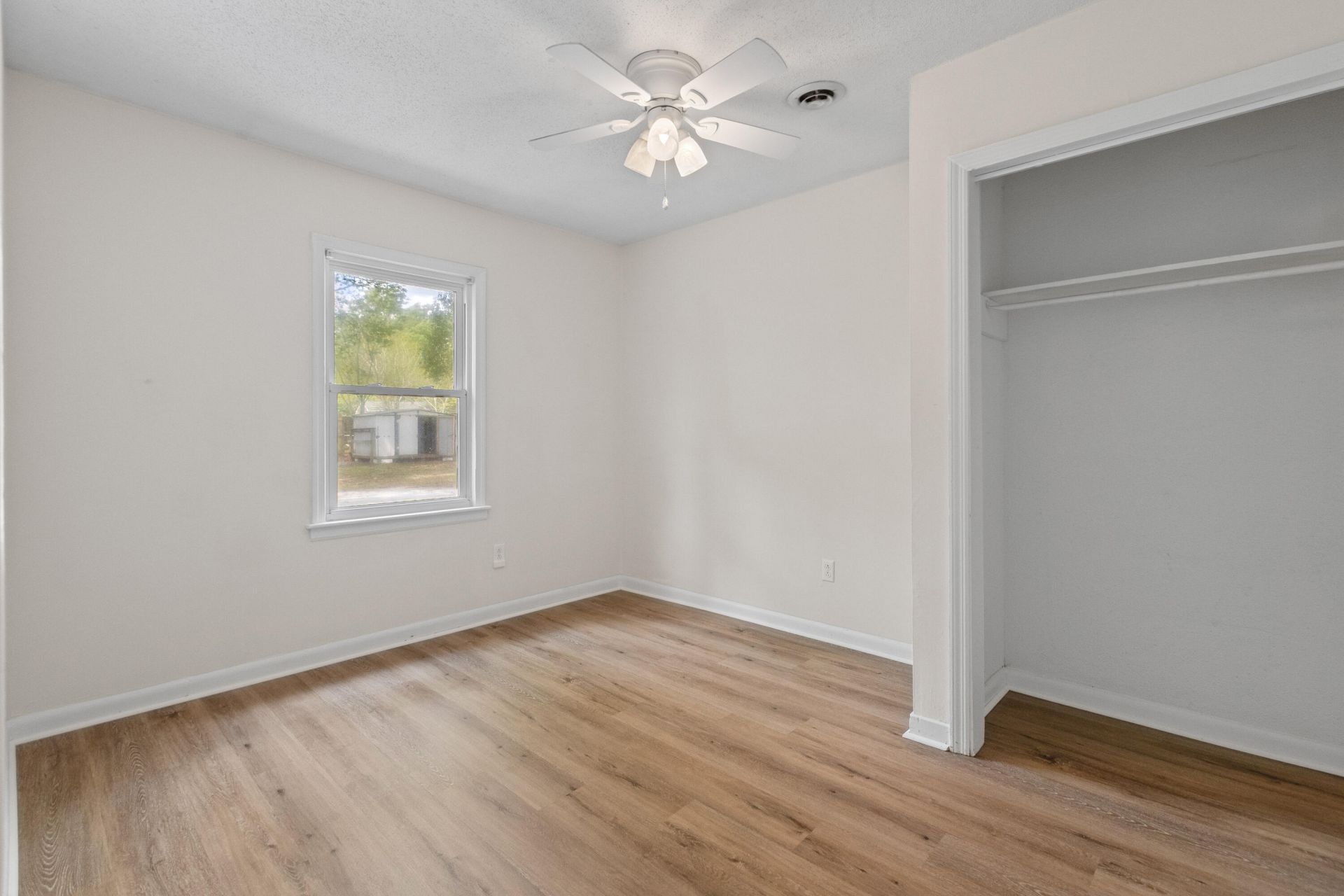 125 Matheny Drive Photo 12
