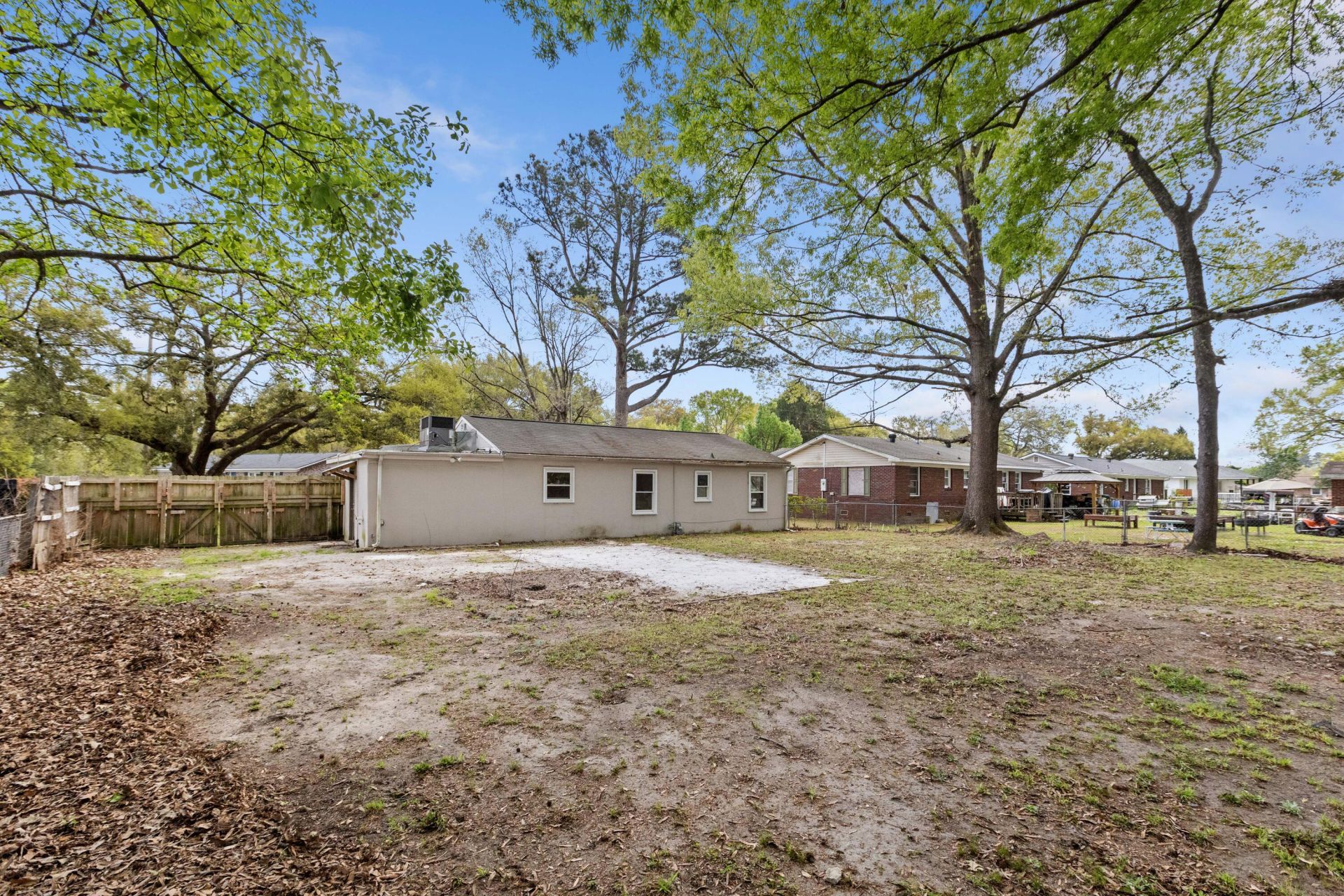 125 Matheny Drive Photo 18