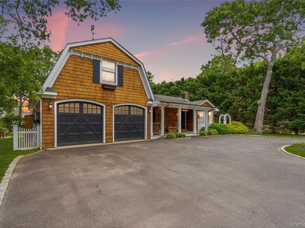 345 Bartley Road, Mattituck, NY 11952