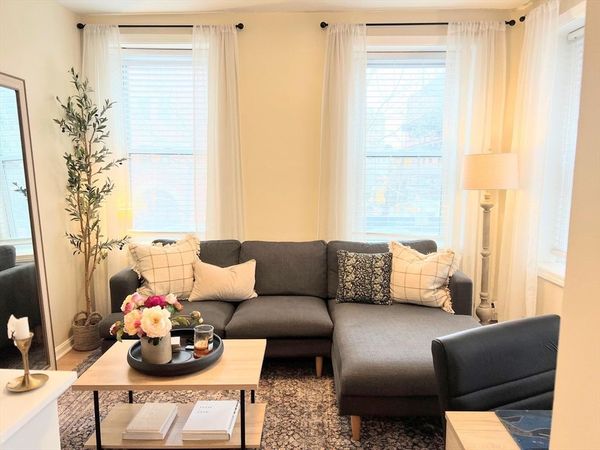 274 Cambridge St, Unit 1, Boston, MA 02114