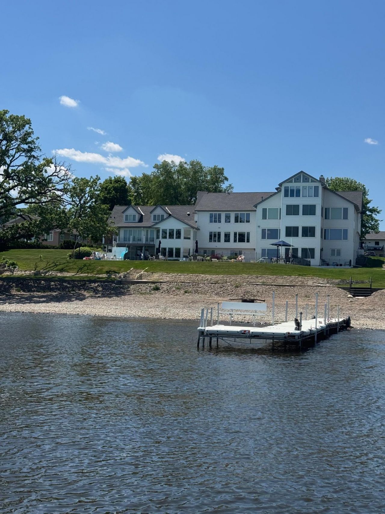 1300 S Lakeshore Drive, Lake City, MN 55041