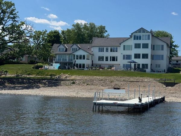 1300 S Lakeshore Drive, Unit A2, Lake City, MN 55041
