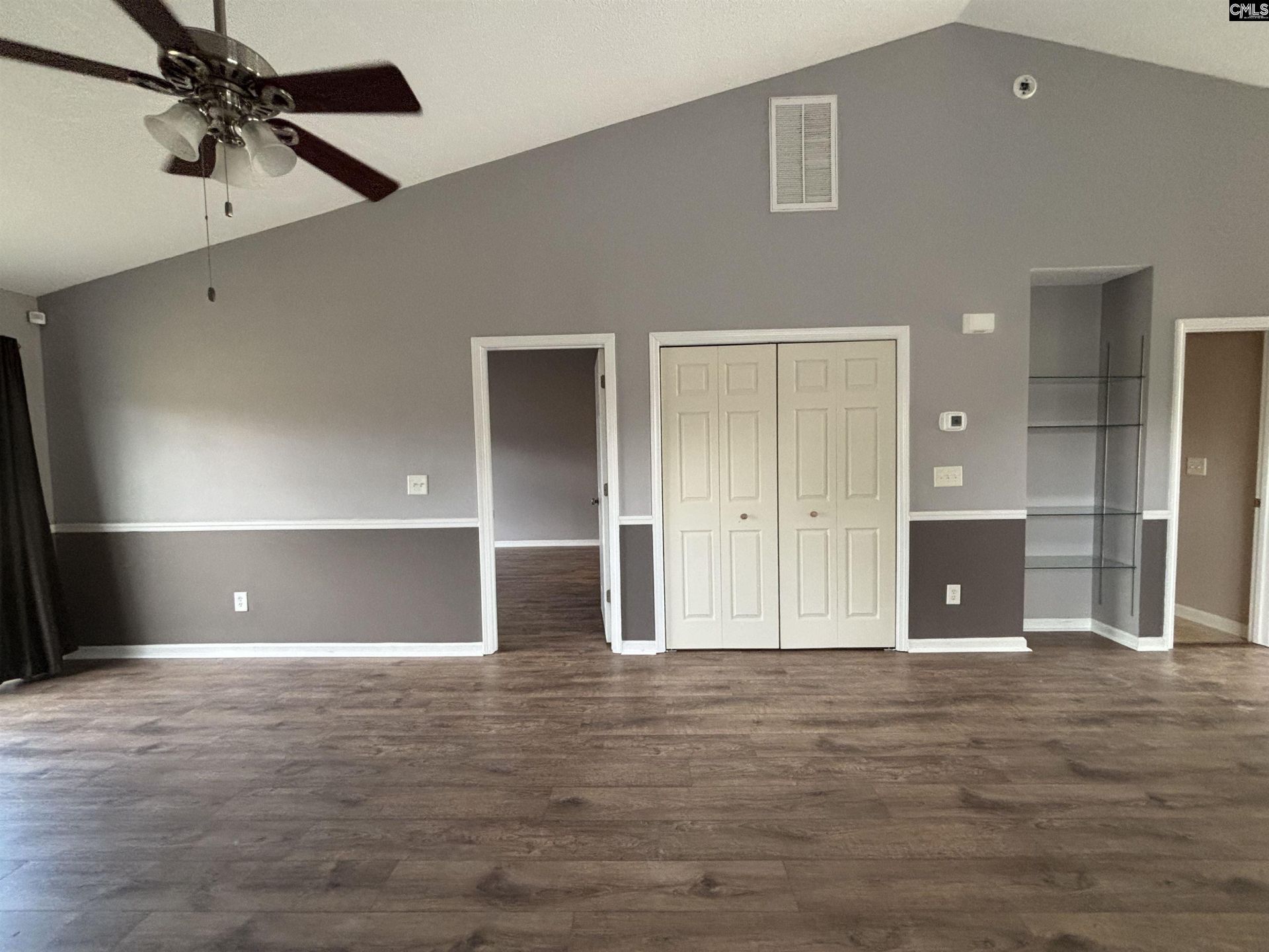 54 Monmouth Court Photo 10