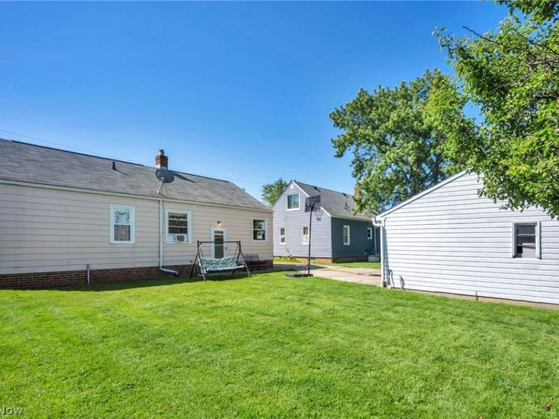 28815 Alton Road, Wickliffe, OH 44092 Photo 23
