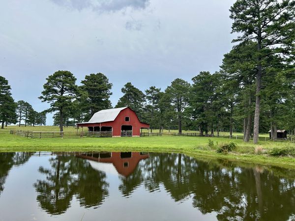 19755 Wildwood Drive, Raymondville, MO 65555