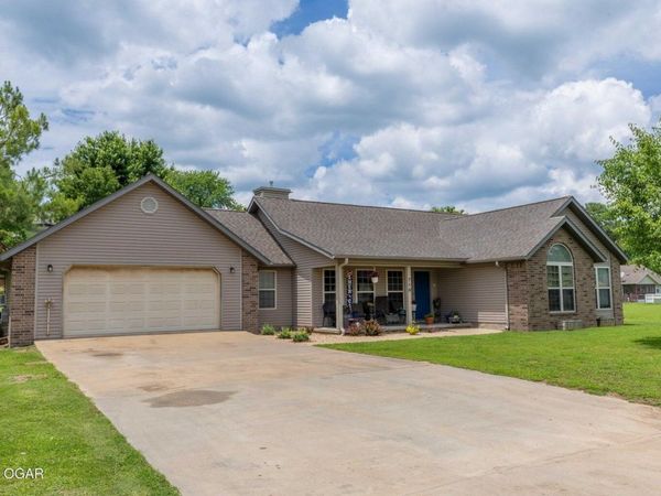 719 Meadow Drive , Southwest City, MO 64863