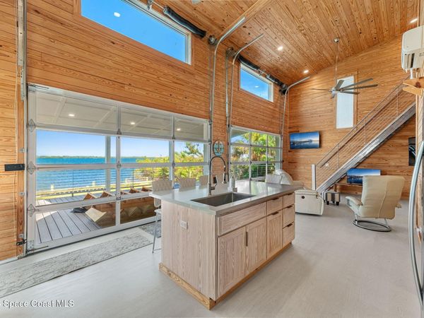 25 Vip Island, Unit B, Grant-Valkaria, FL 32949