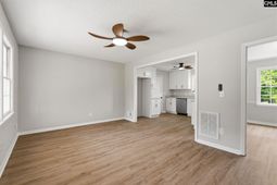 124 Casbel Court  photo 4