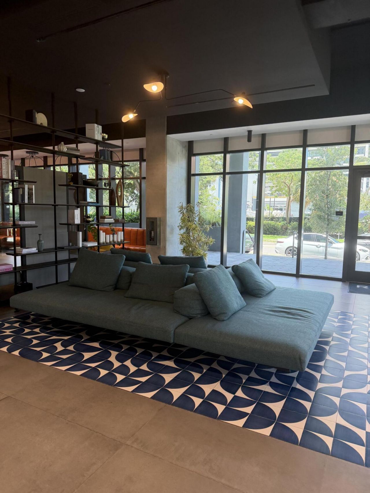 307 SW 5th Street, Unit Ph2811, Fort Lauderdale, FL 33315 Photo
