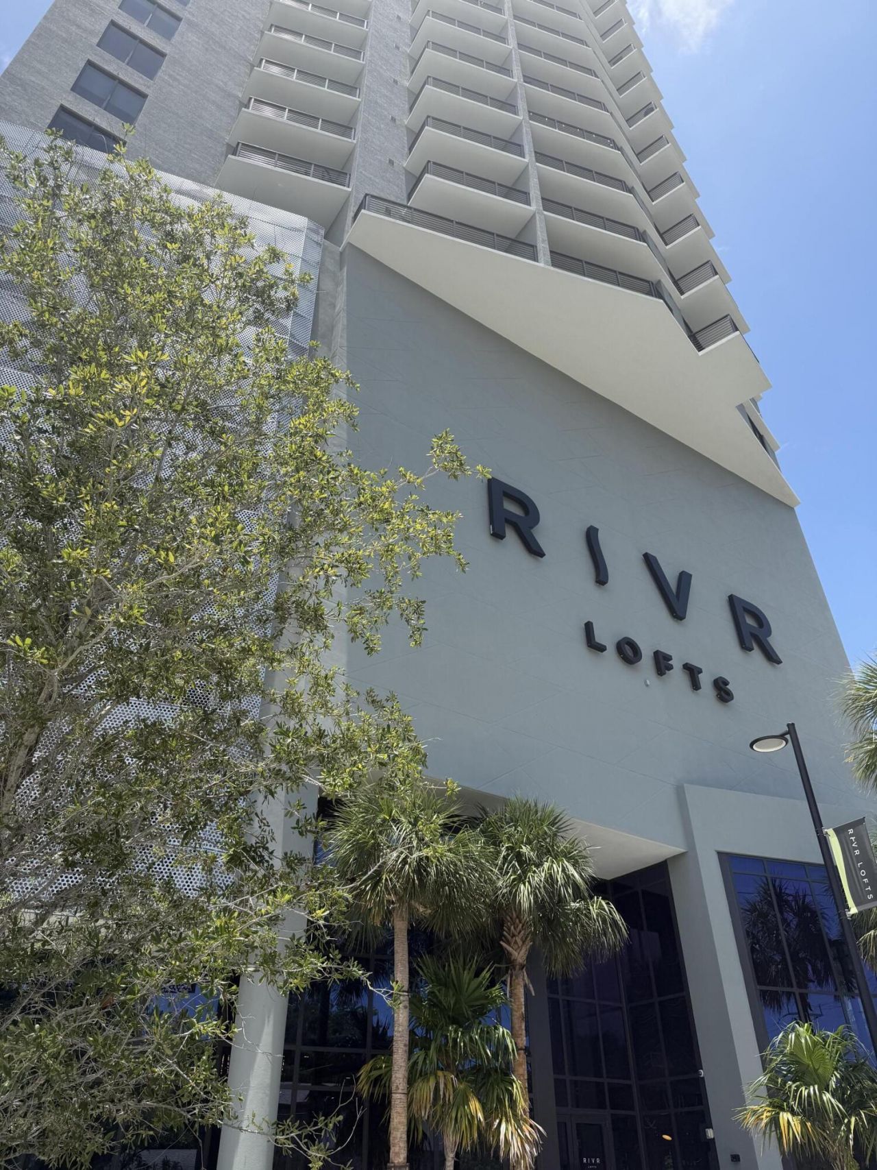 307 SW 5th Street, Unit Ph2811, Fort Lauderdale, FL 33315 Photo