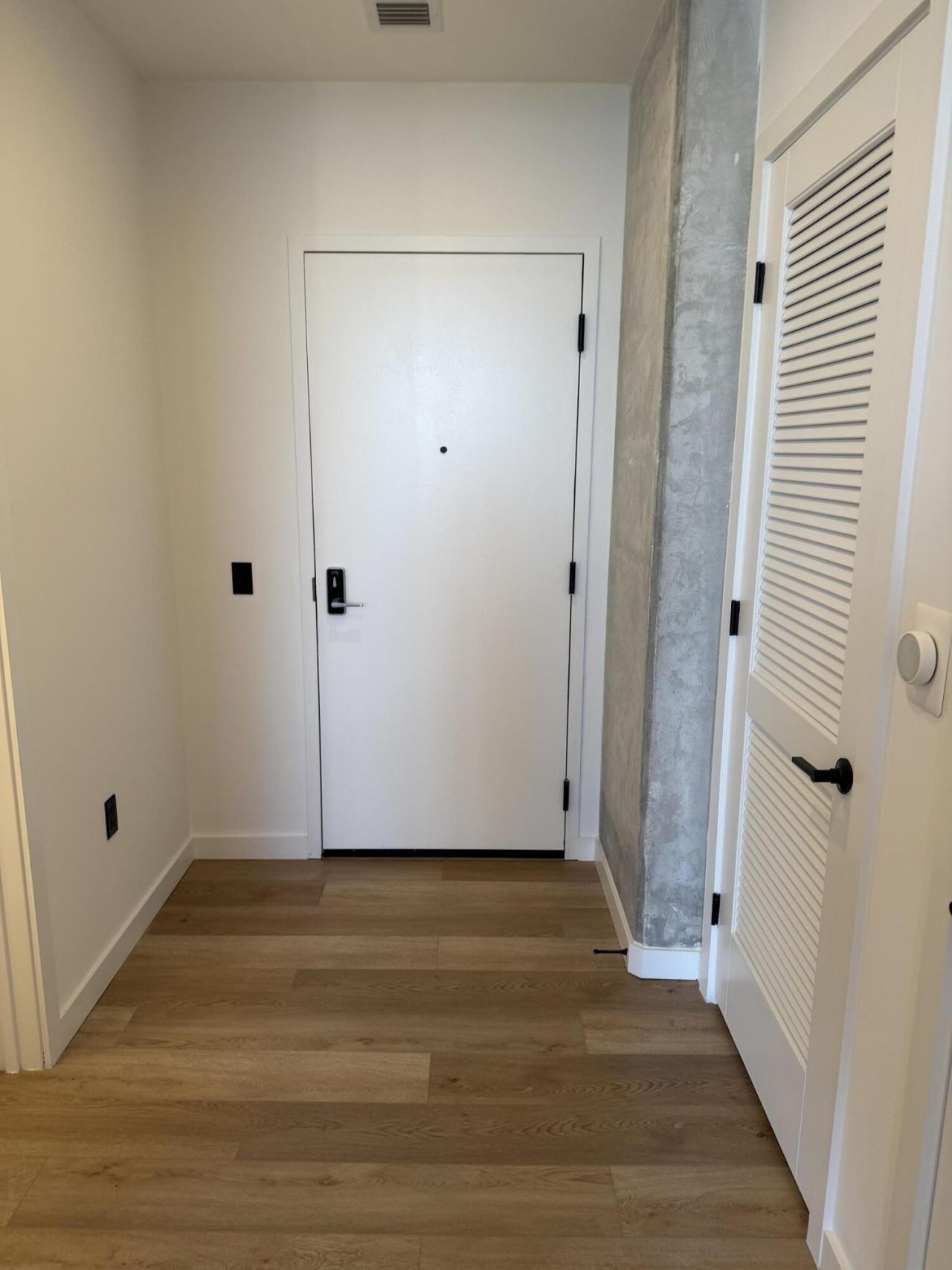 307 SW 5th Street, Unit Ph2811, Fort Lauderdale, FL 33315 Photo