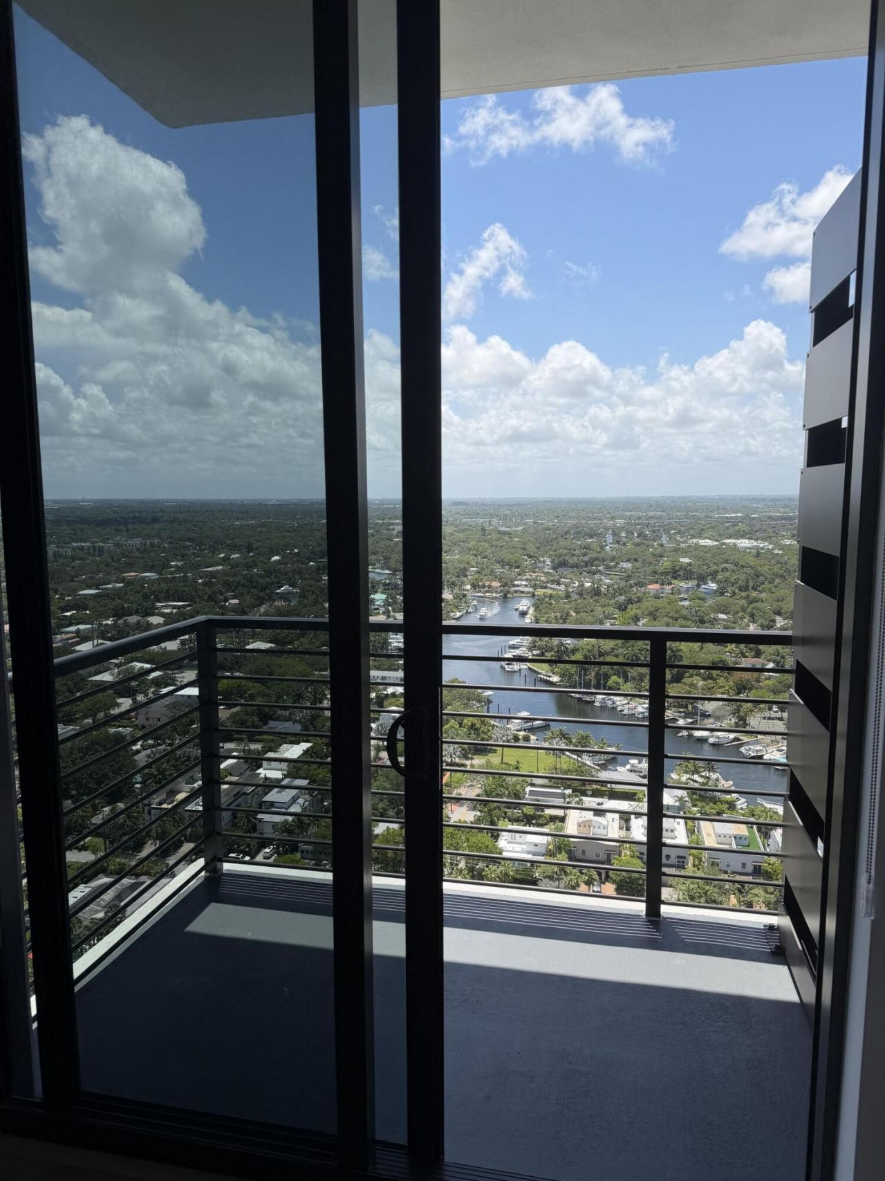 307 SW 5th Street, Unit Ph2811, Fort Lauderdale, FL 33315 Photo