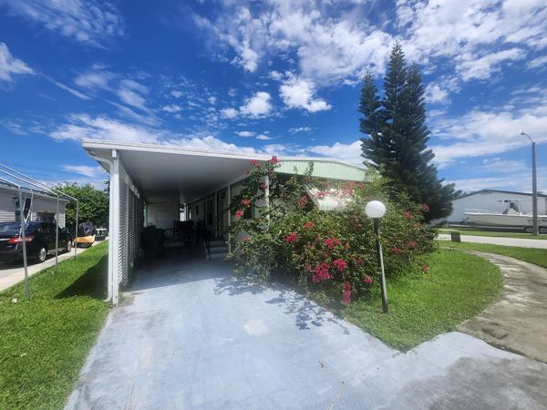 290 NW 218th Way, Unit Lot 473, Pembroke Pines, FL 33029