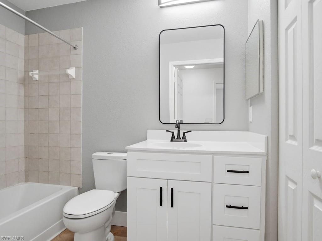 14900 Pleasant Bay Ln , Unit 7104, Naples, FL 34119 Photo