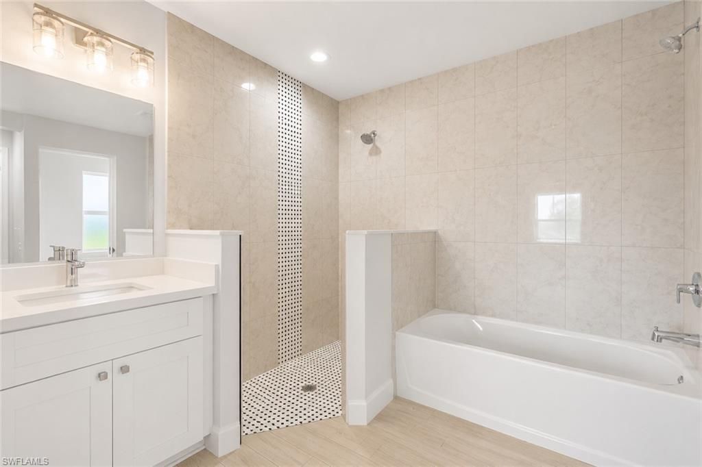 221 NW 29th Pl, Cape Coral, FL 33993 Photo