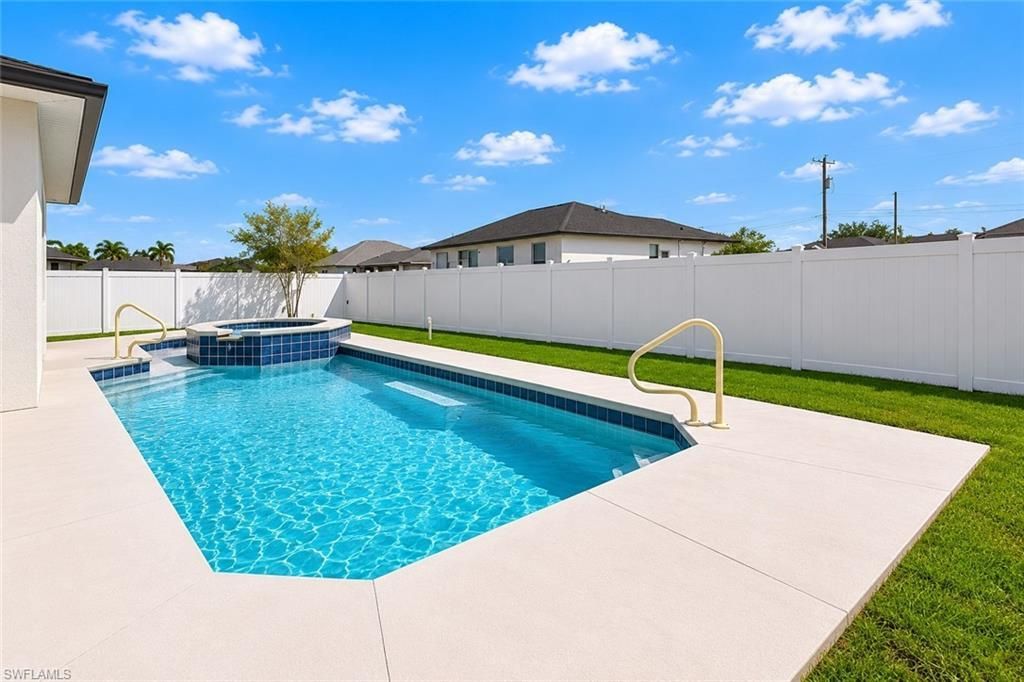 221 NW 29th Pl, Cape Coral, FL 33993 Photo