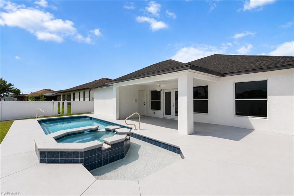 221 NW 29th Pl, Cape Coral, FL 33993 Photo