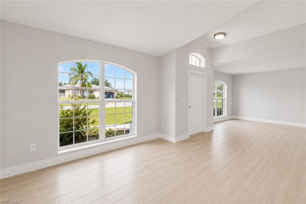 221 NW 29th Pl, Cape Coral, FL 33993 Photo