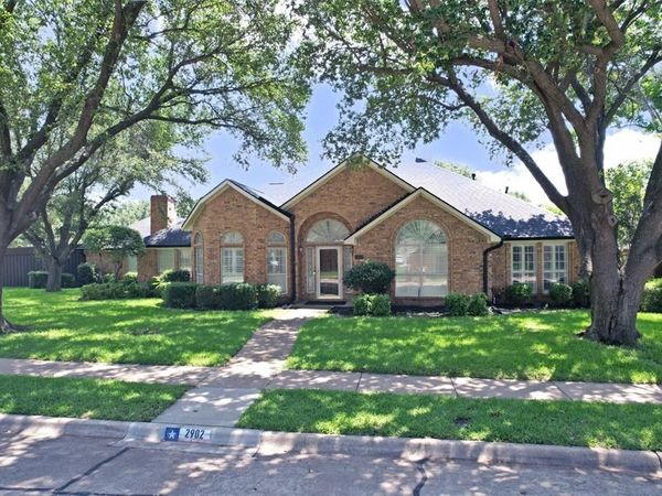 2902 Live Oak Drive , Rowlett, TX 75088