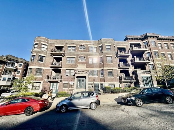 1466 Commonwealth Ave, Unit 1466, Boston, MA 02135