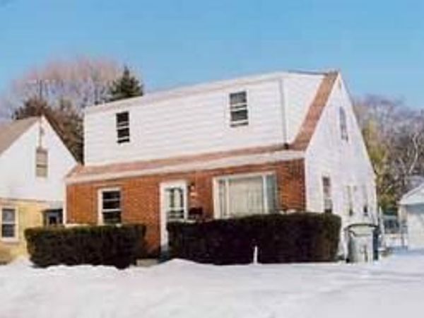 5410 N 54th STREET, Milwaukee, WI 53218